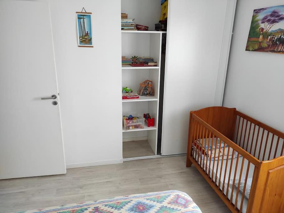 Ti Mat Apartment Сен-Брук Екстериор снимка